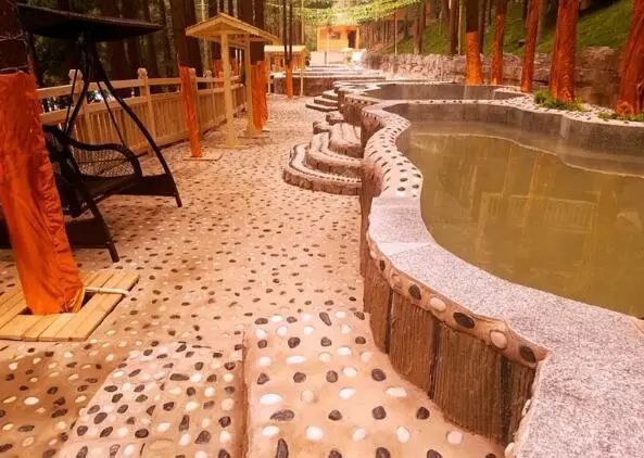 溫泉設(shè)備技術(shù)研發(fā)引領(lǐng)貴州高端溫泉產(chǎn)業(yè)升級(jí)